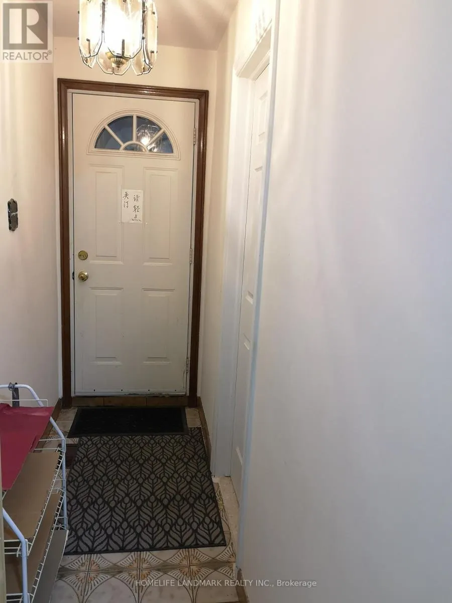 UNIT1 - 22 GLENDINNING AVENUE