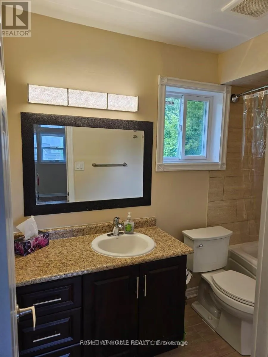 MAIN - 730 SHEPPARD AVENUE