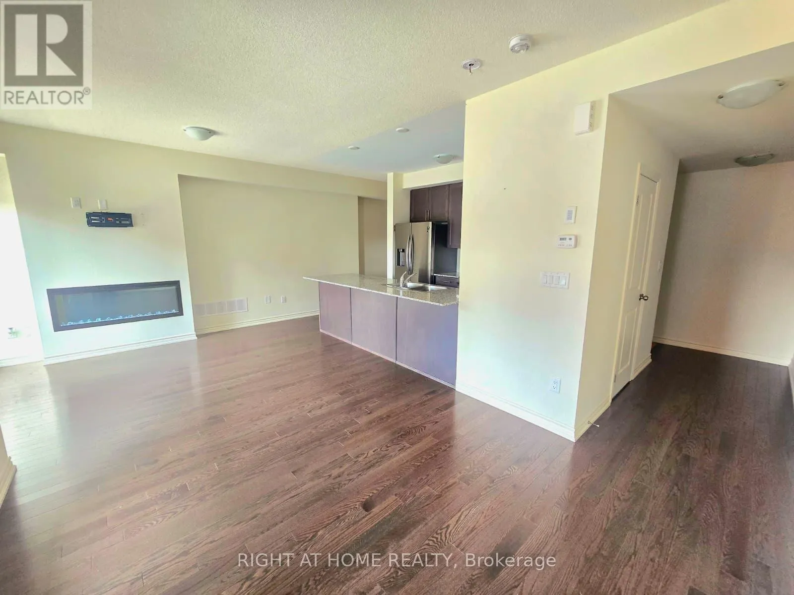 496 SALEM ROAD S