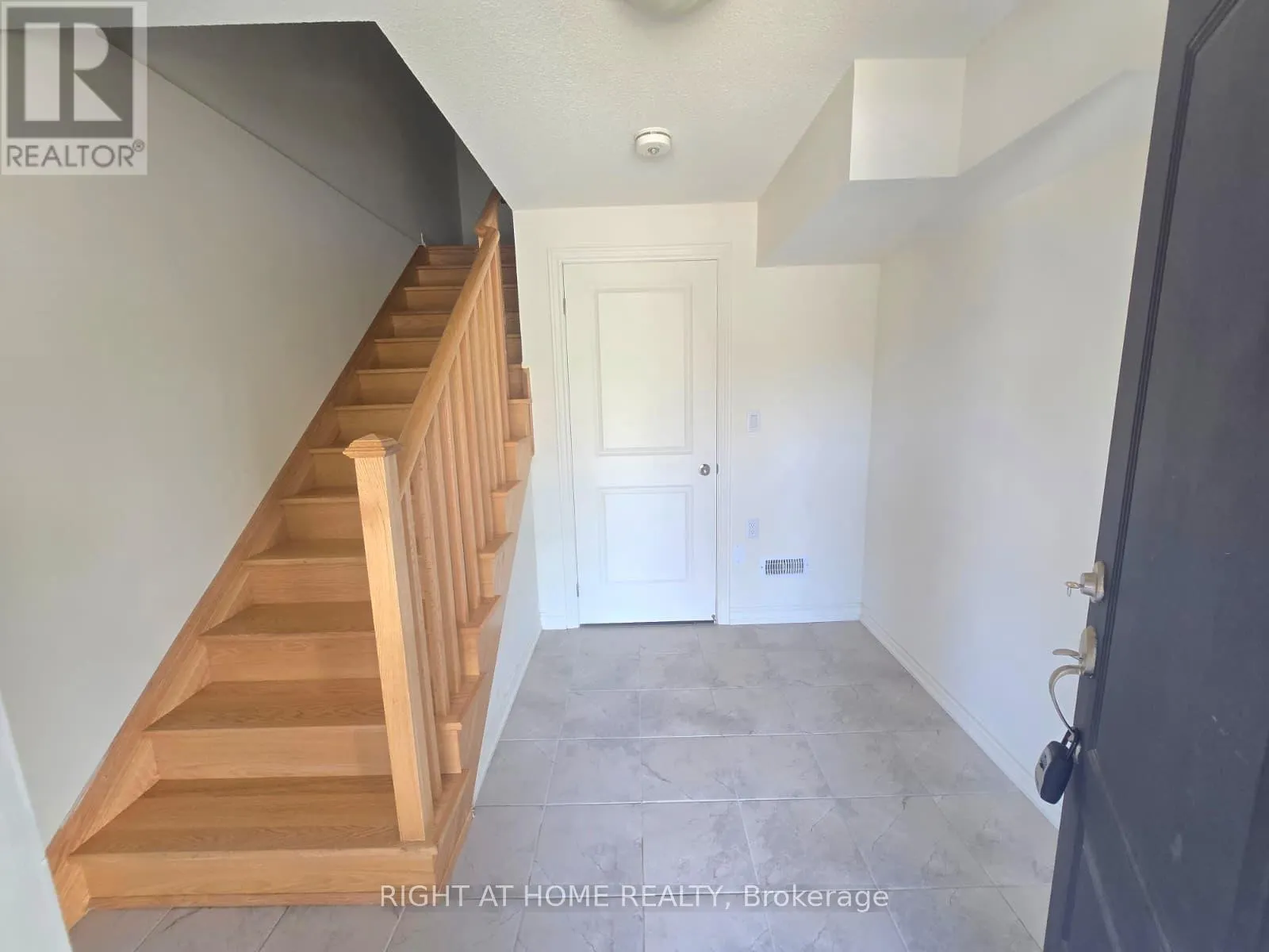496 SALEM ROAD S