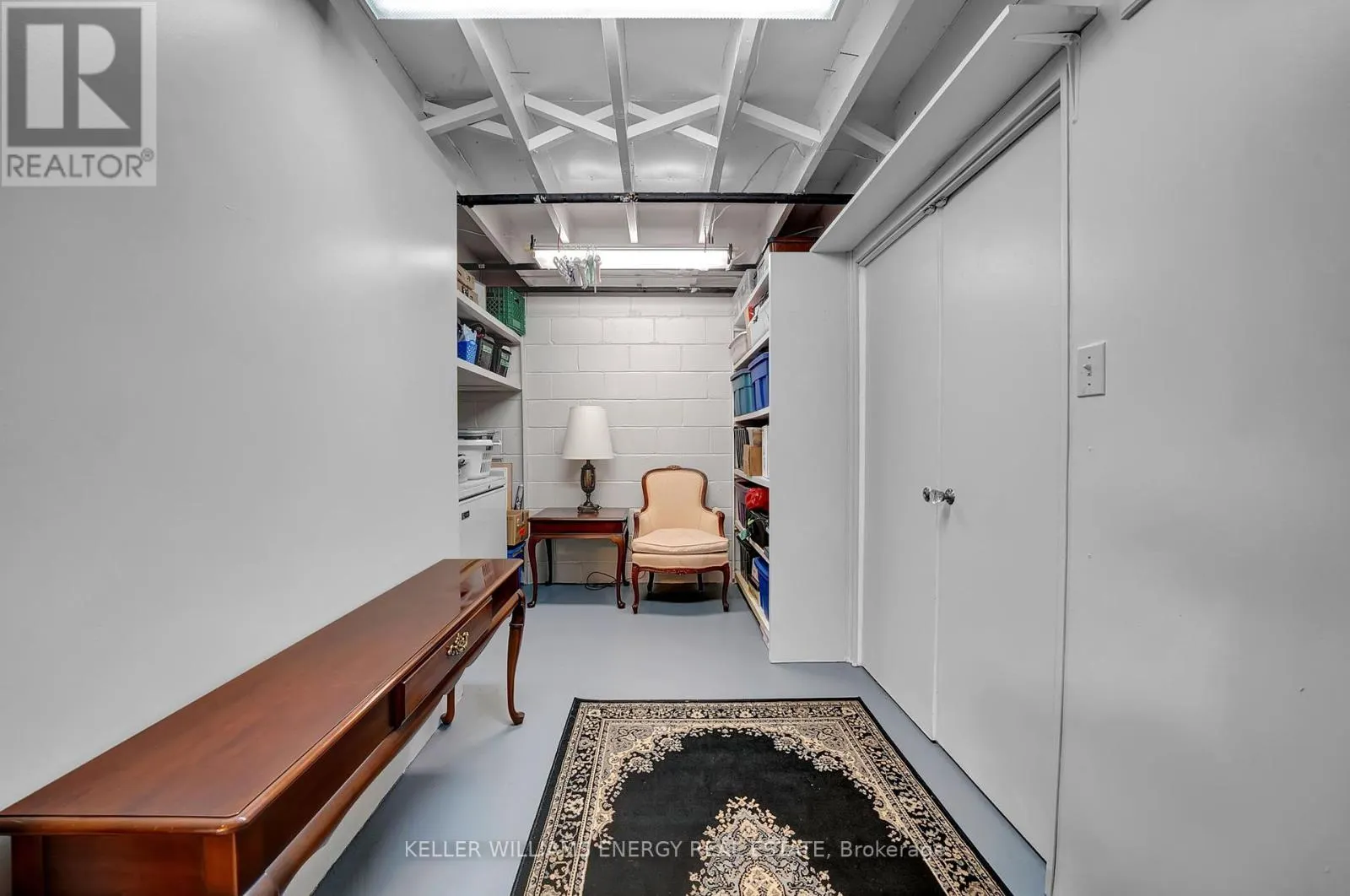 607 NEWMAN CRESCENT