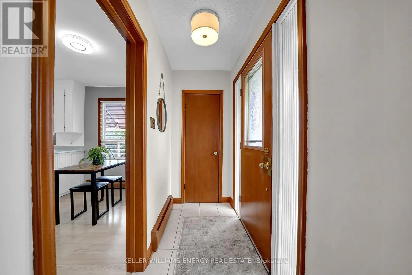 607 NEWMAN CRESCENT