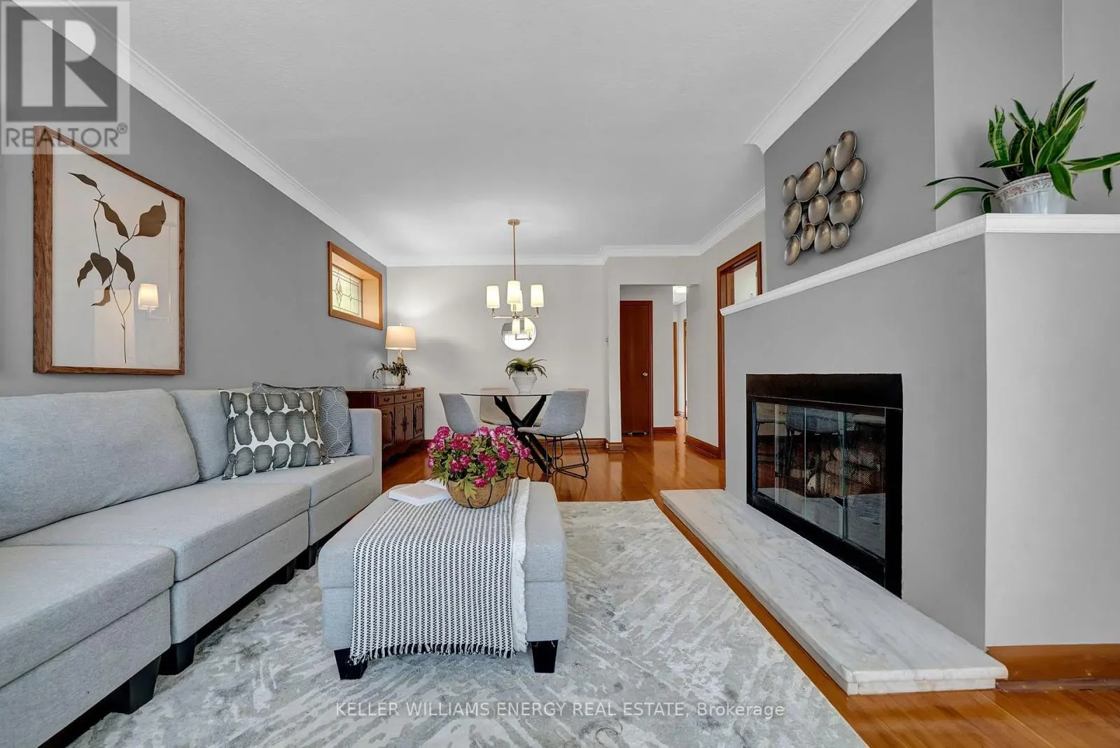 607 NEWMAN CRESCENT