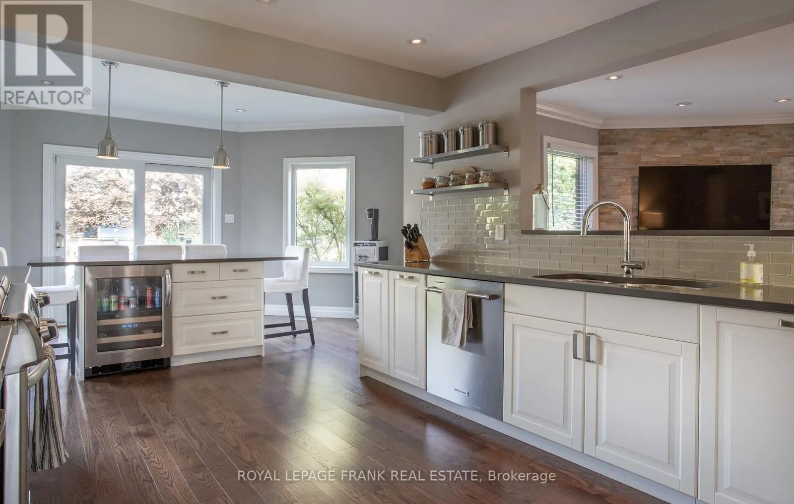 14 DREWBROOK COURT