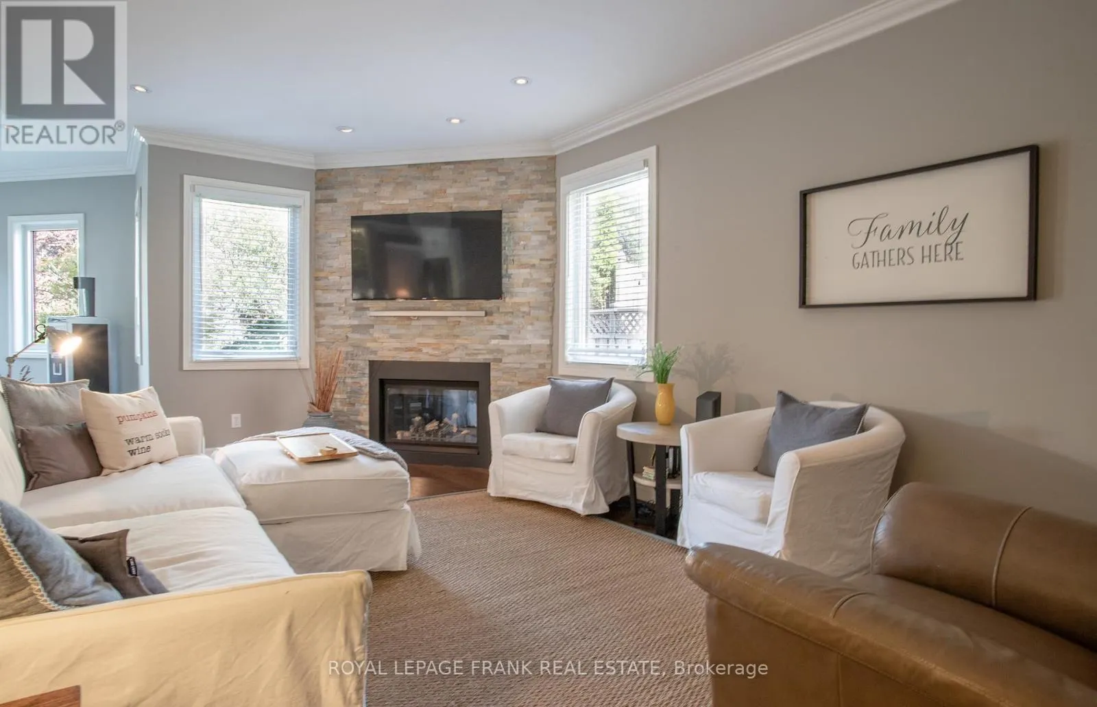 14 DREWBROOK COURT
