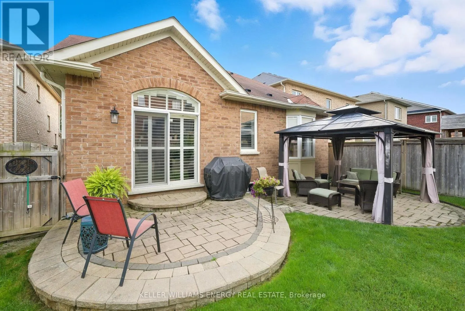 66 TED MILLER CRESCENT