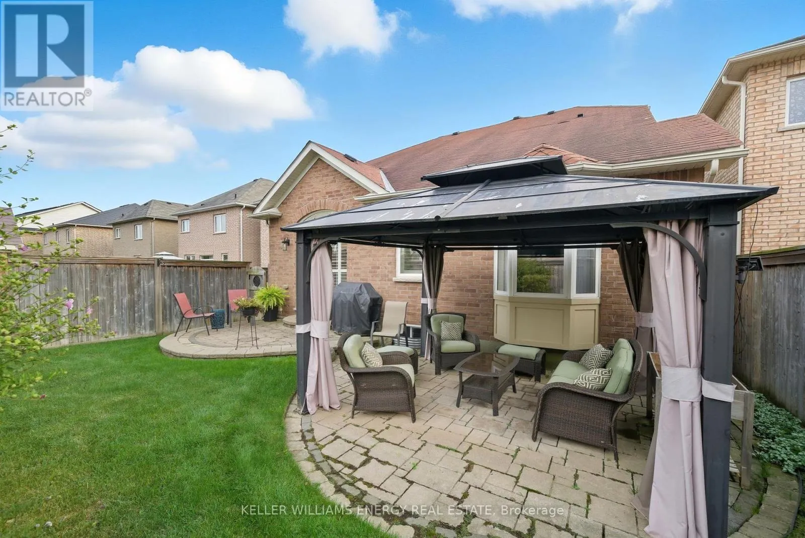 66 TED MILLER CRESCENT
