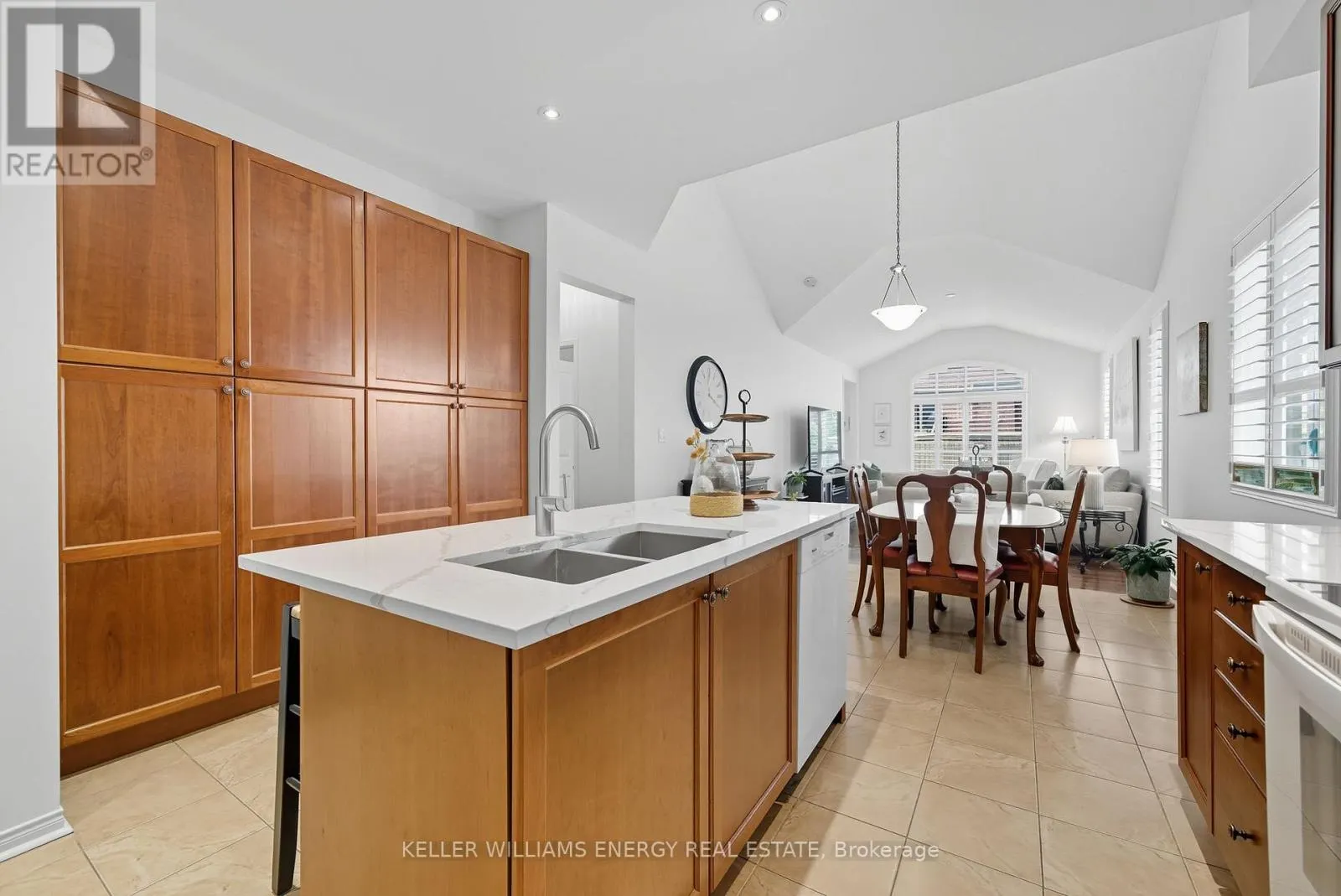 66 TED MILLER CRESCENT