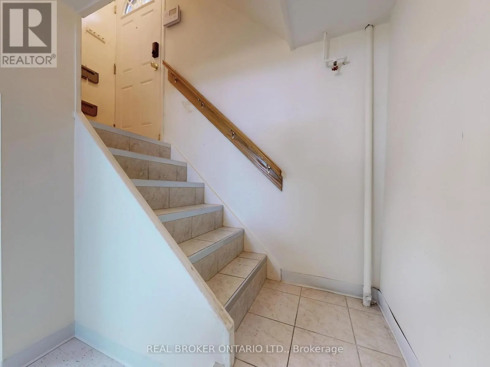 20 MULDREW AVENUE