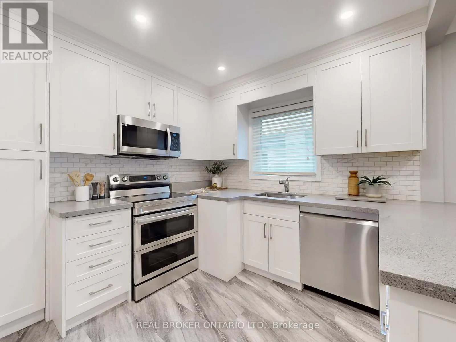 20 MULDREW AVENUE