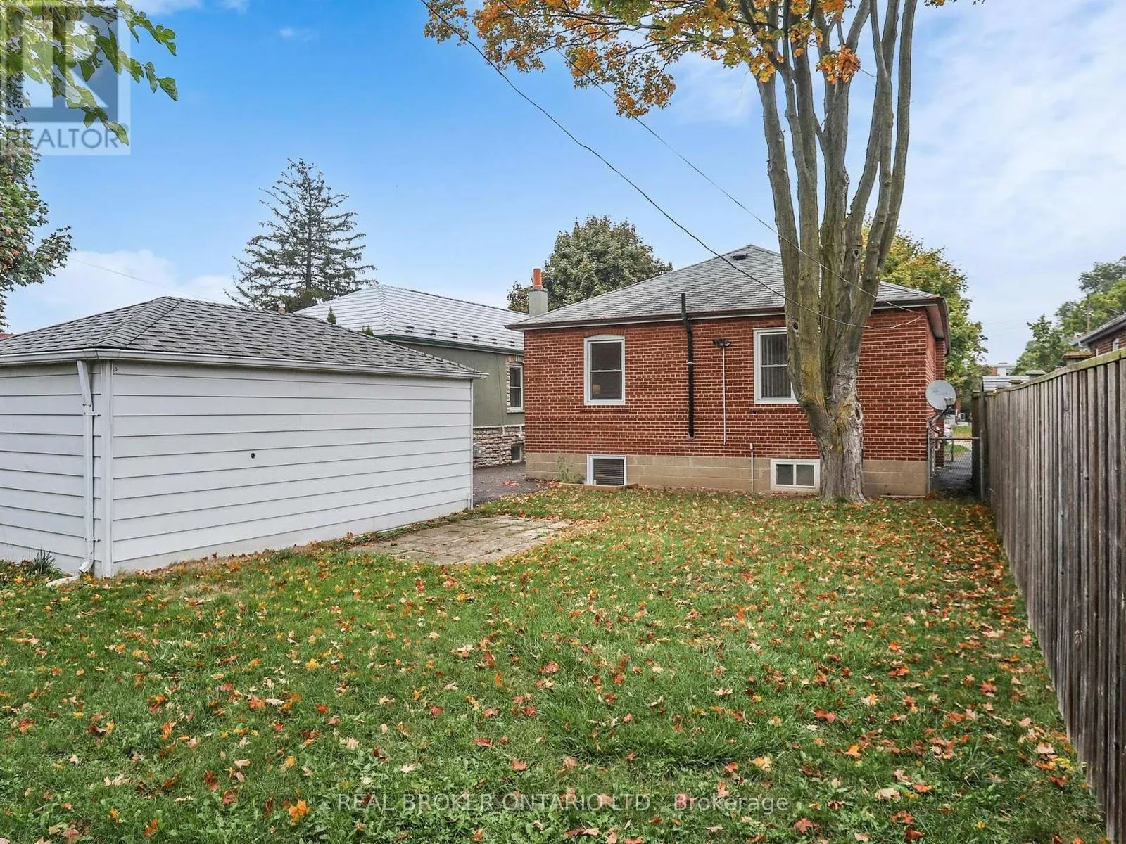 20 MULDREW AVENUE
