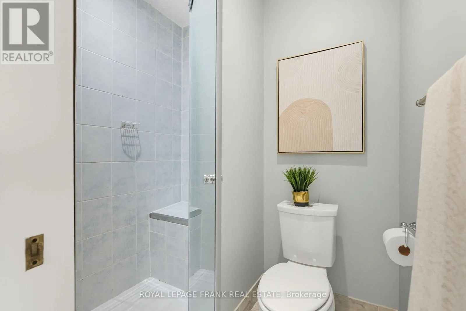 15 - 120 PORT DARLINGTON ROAD, #15