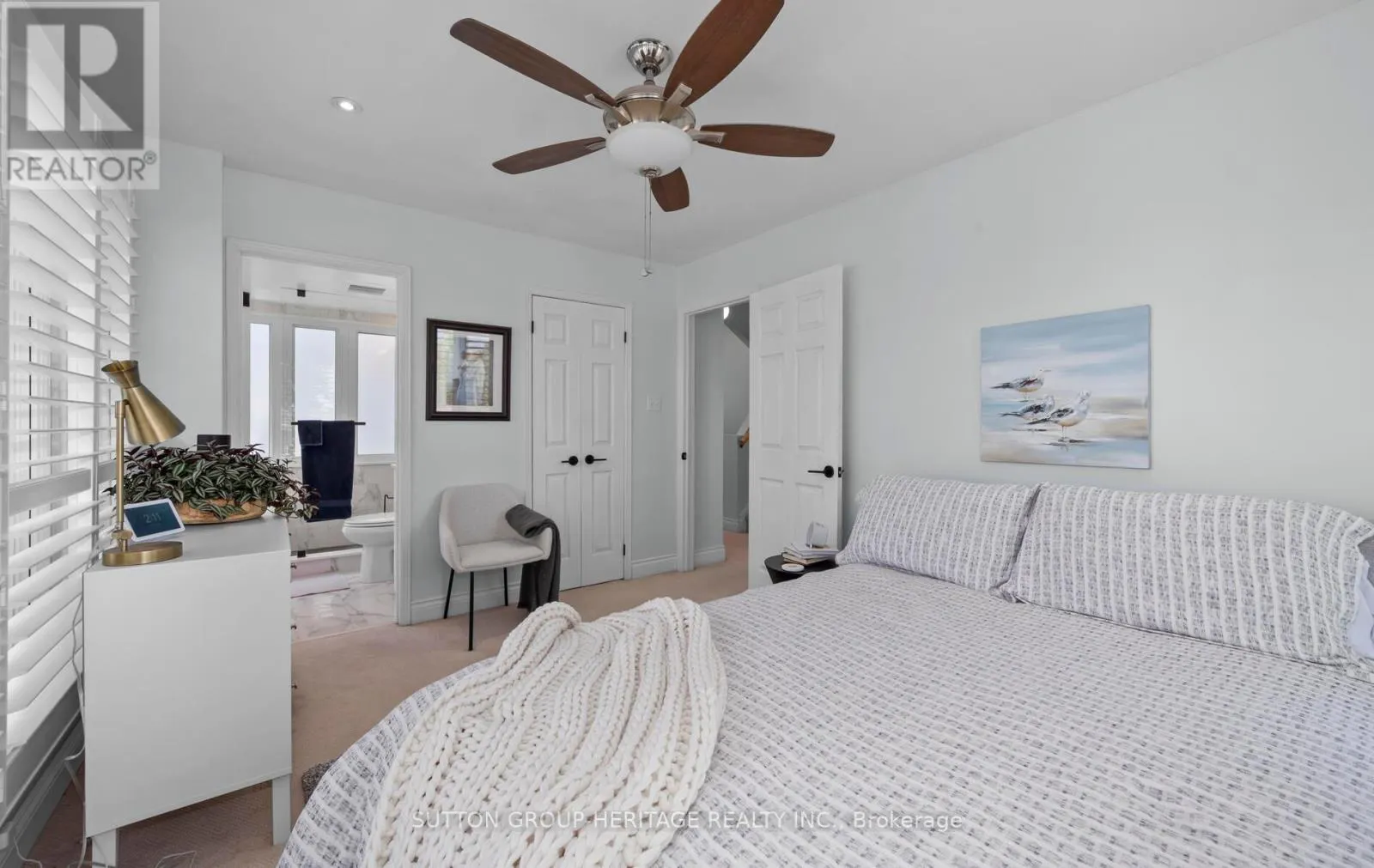 2 CUMBERLAND LANE