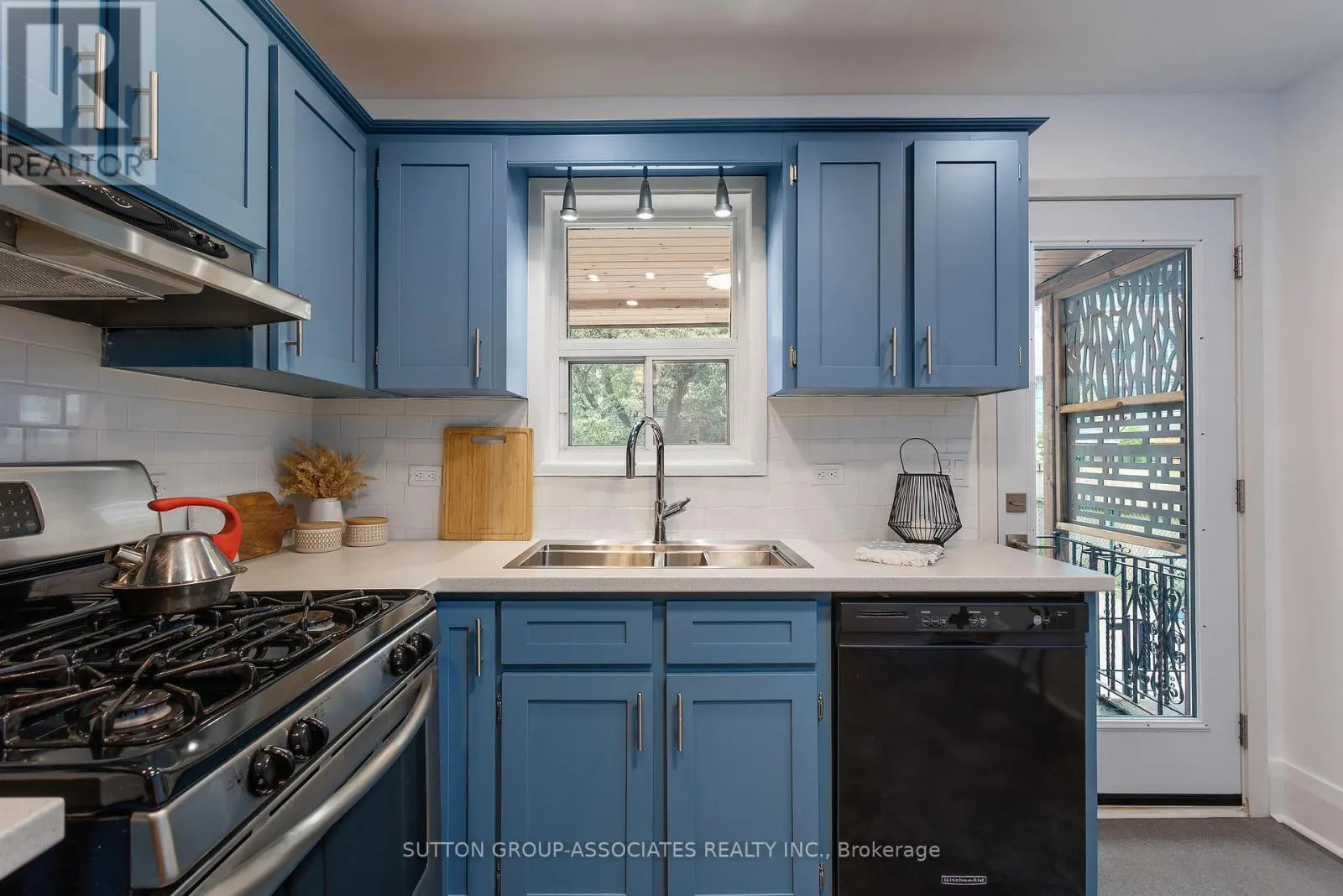 131 BOOTH AVENUE