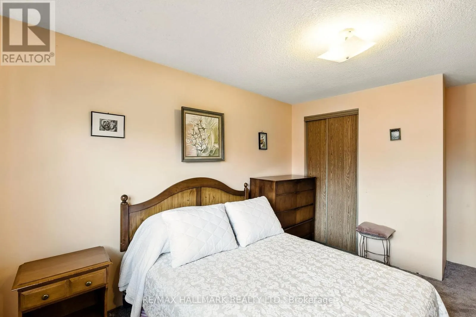69 WHITE HEATHER BOULEVARD