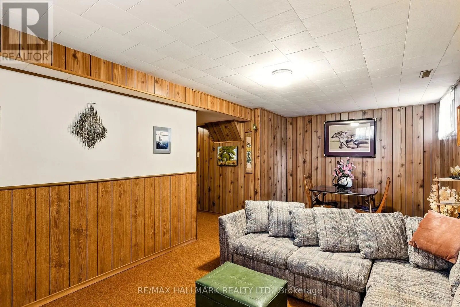 69 WHITE HEATHER BOULEVARD