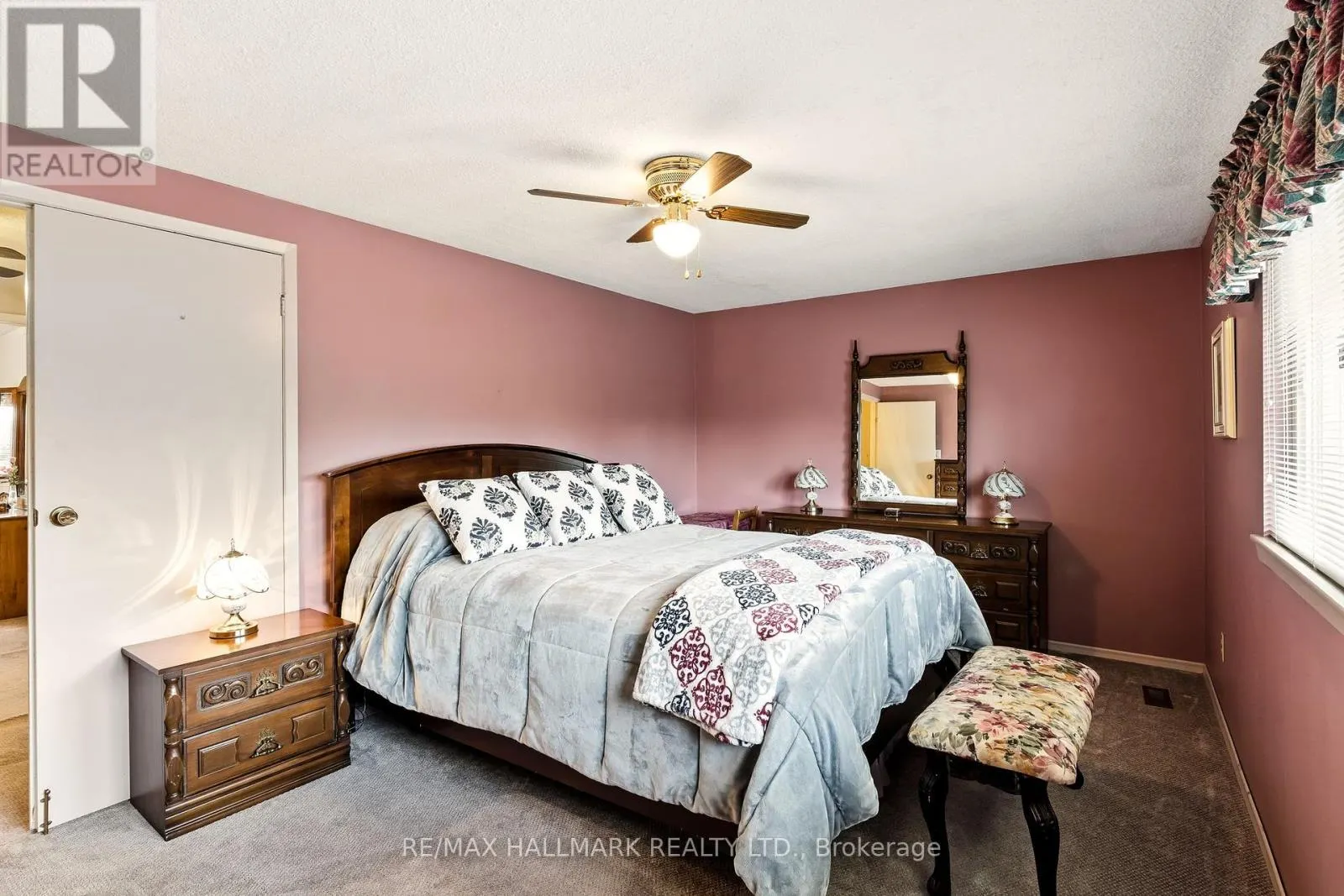 69 WHITE HEATHER BOULEVARD