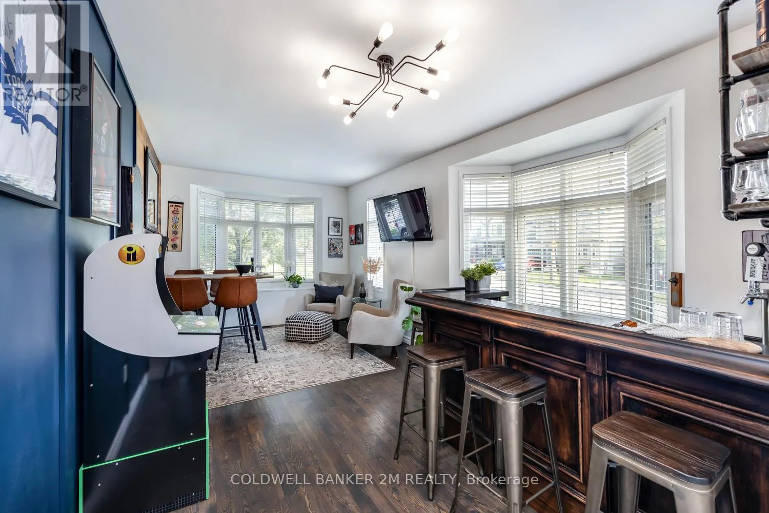 2 WOODBINE PLACE