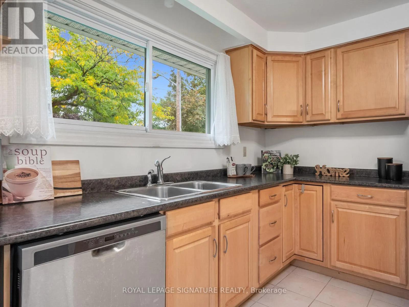 393 LAWSON ROAD