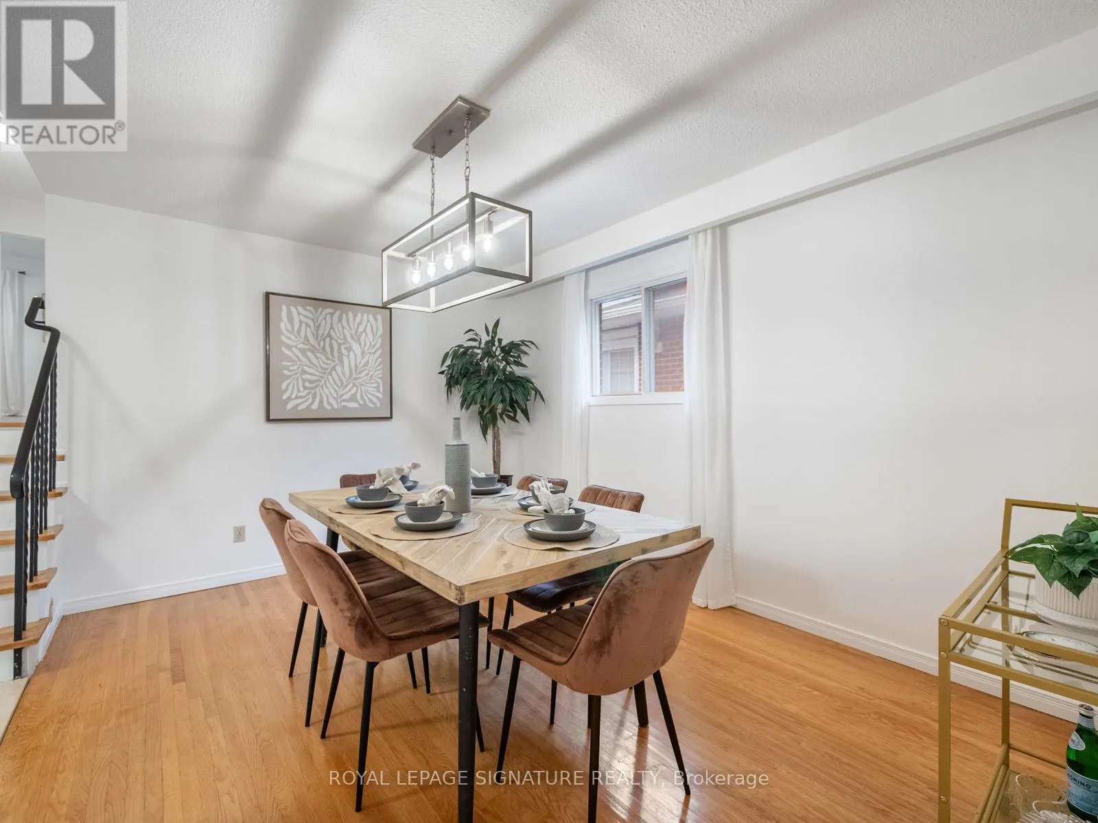 393 LAWSON ROAD