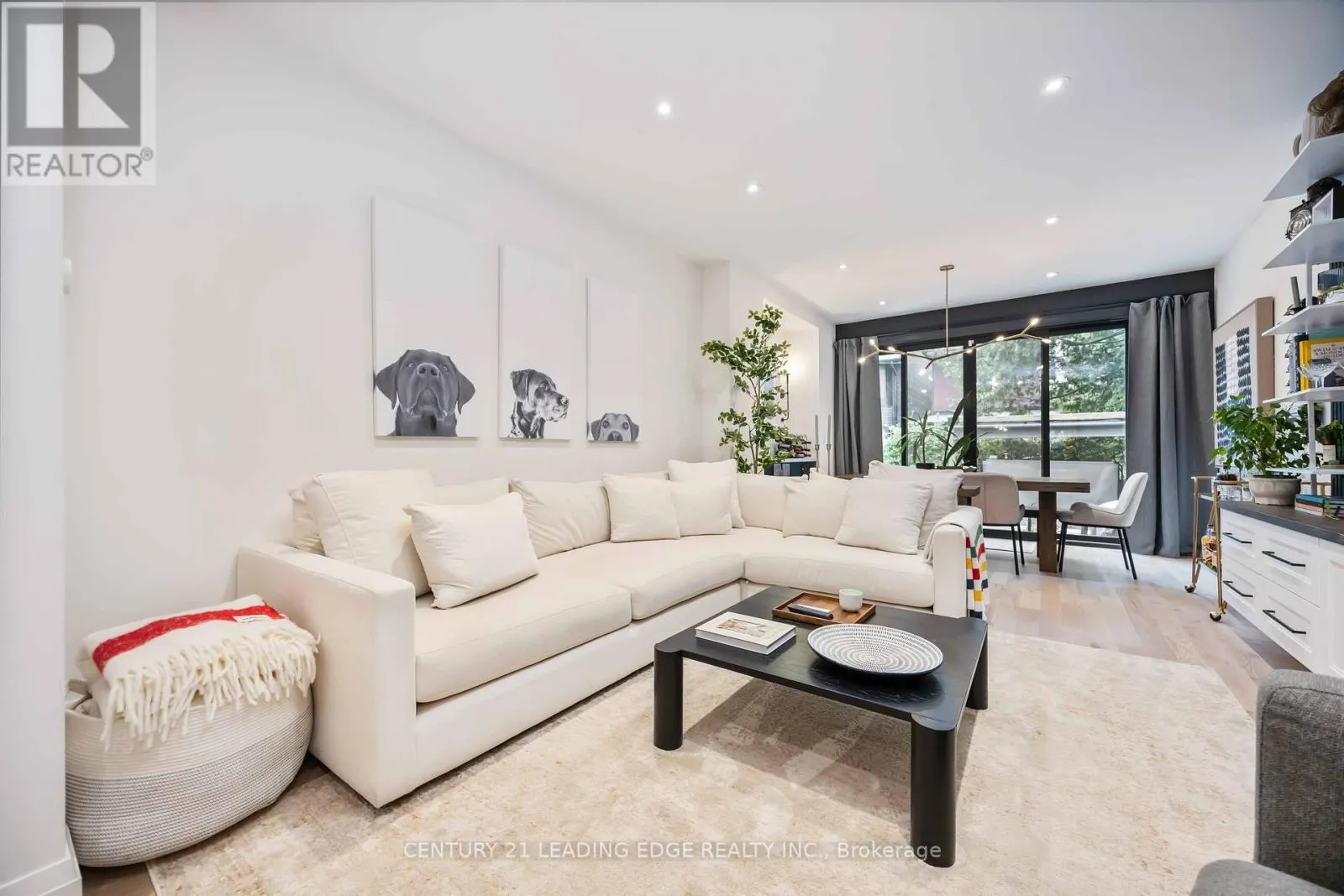 37 BERTMOUNT AVENUE