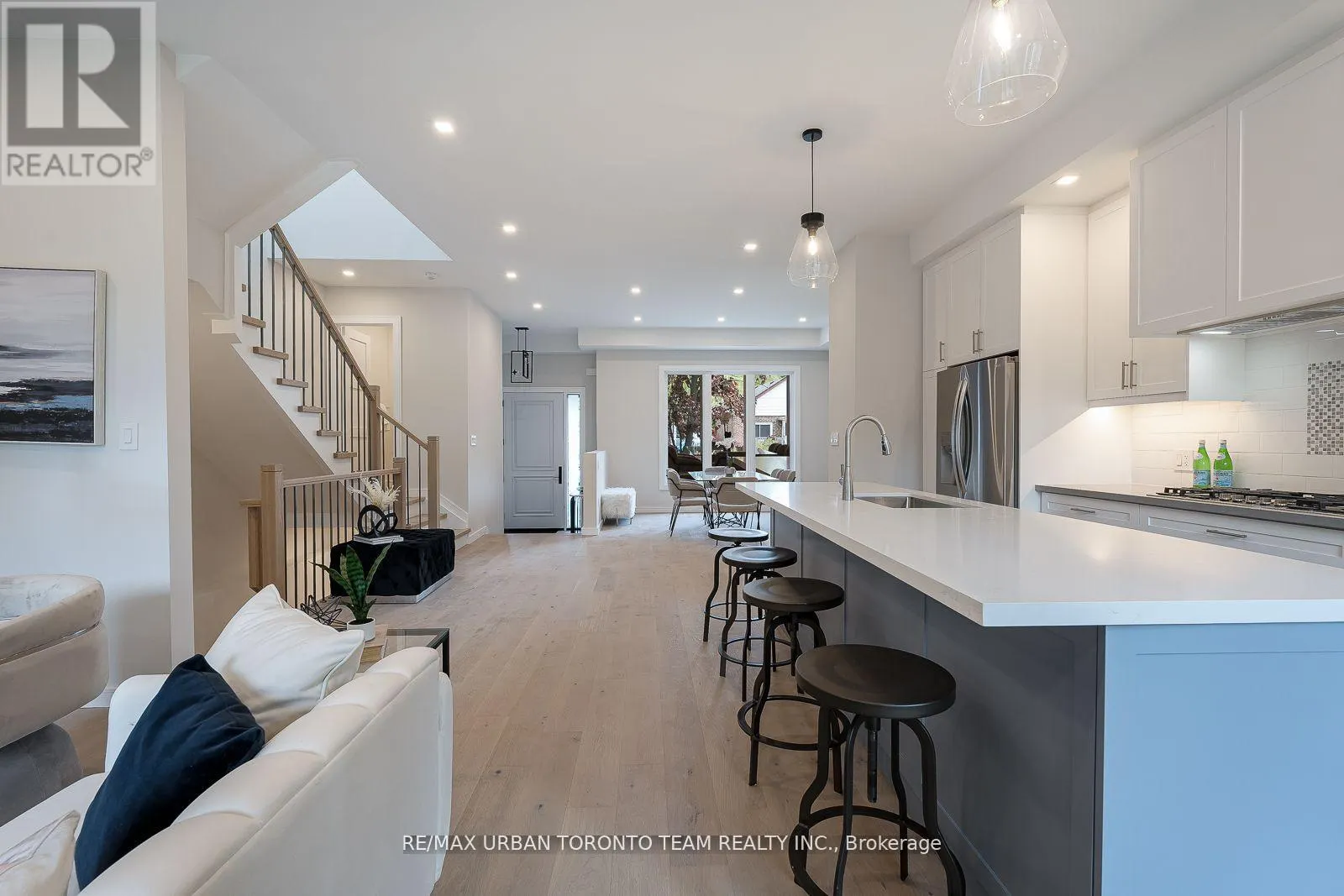 26 KALMAR AVENUE