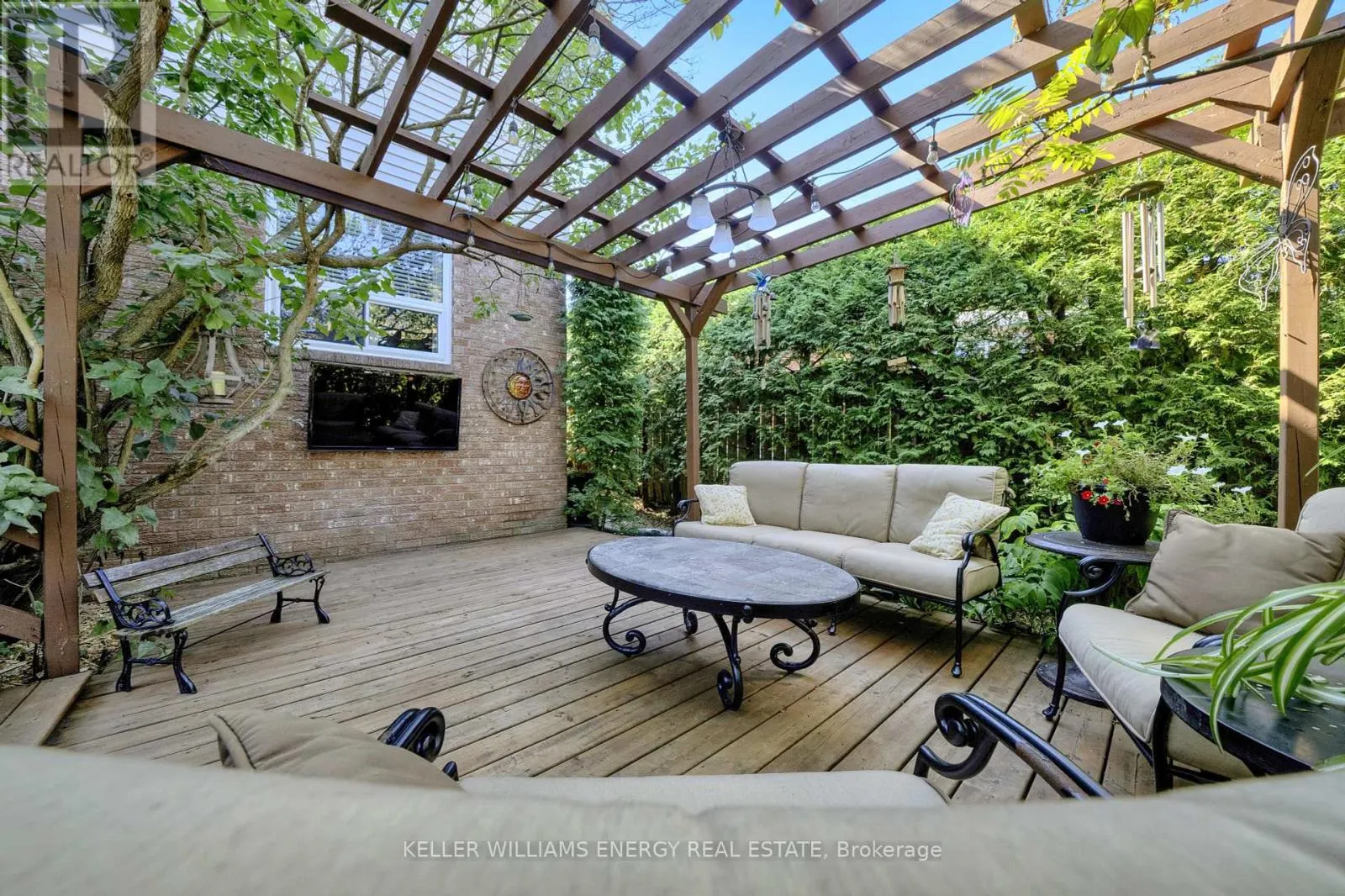 44 RUTHERFORD DRIVE