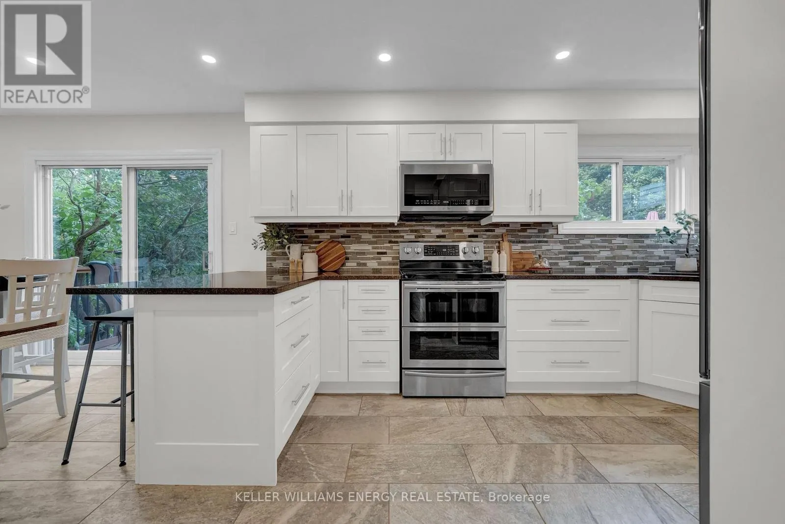 44 RUTHERFORD DRIVE