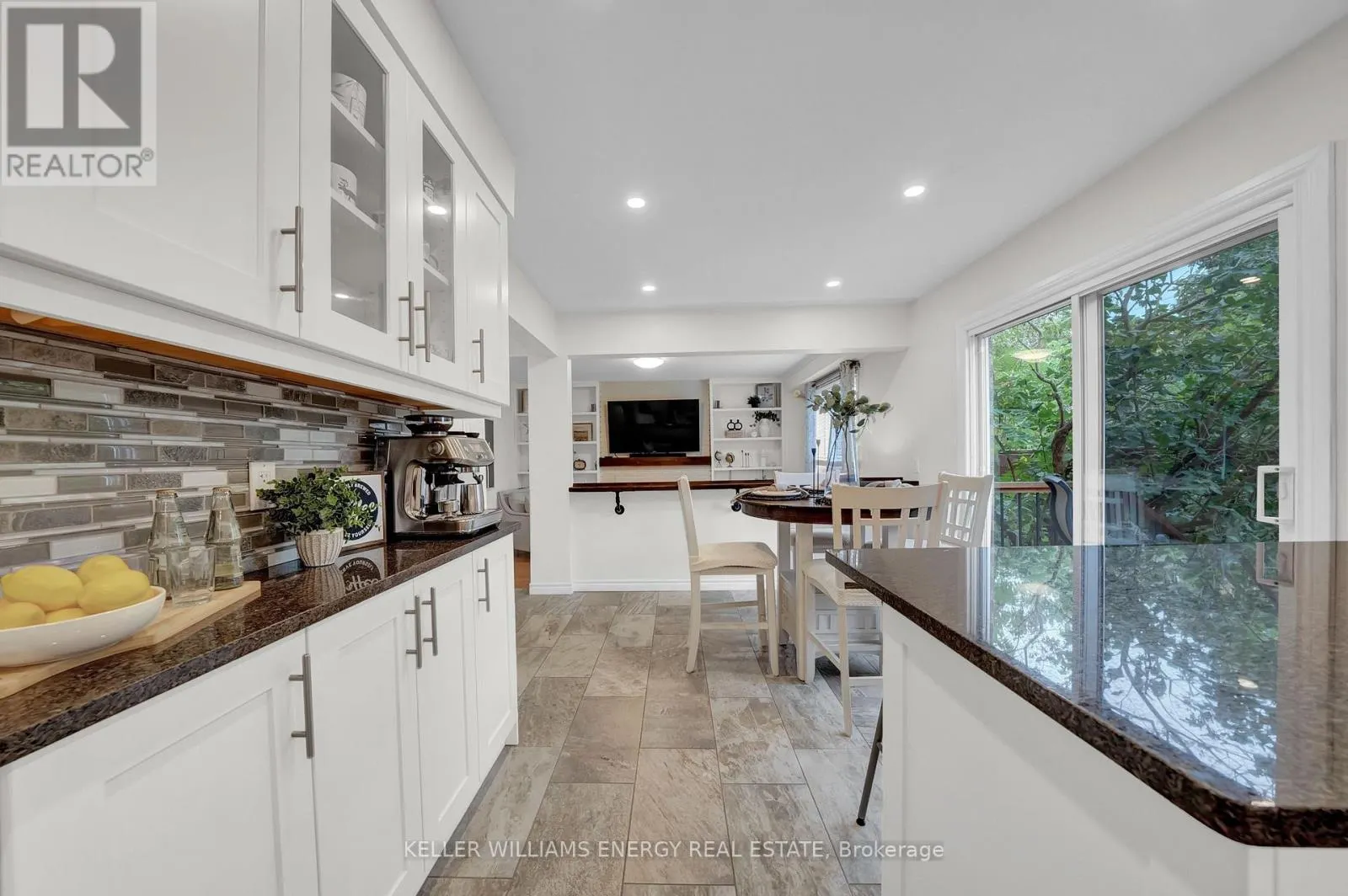 44 RUTHERFORD DRIVE