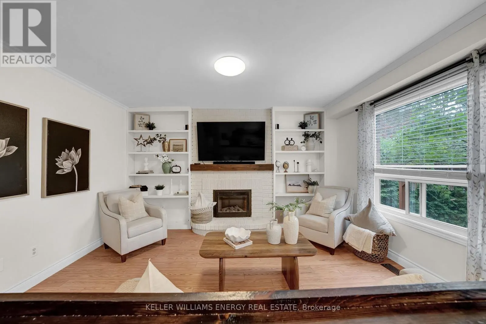 44 RUTHERFORD DRIVE