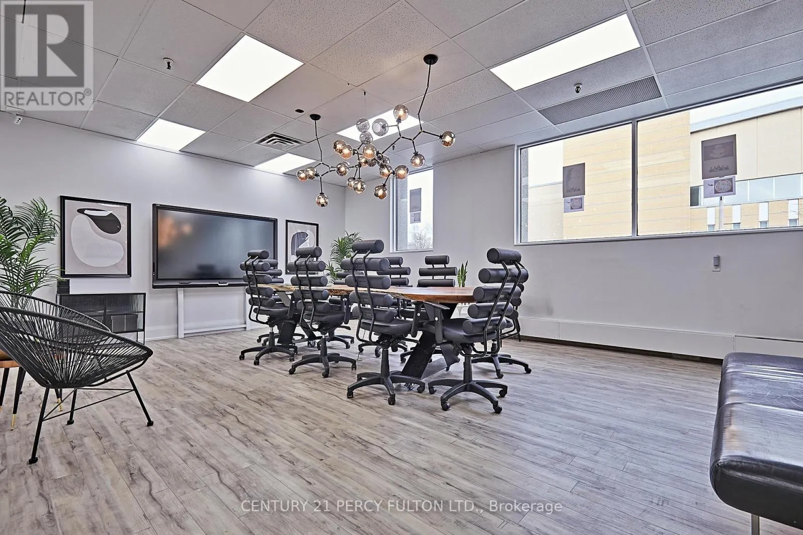 112 - OFFICE A - 50 RICHMOND STREET E