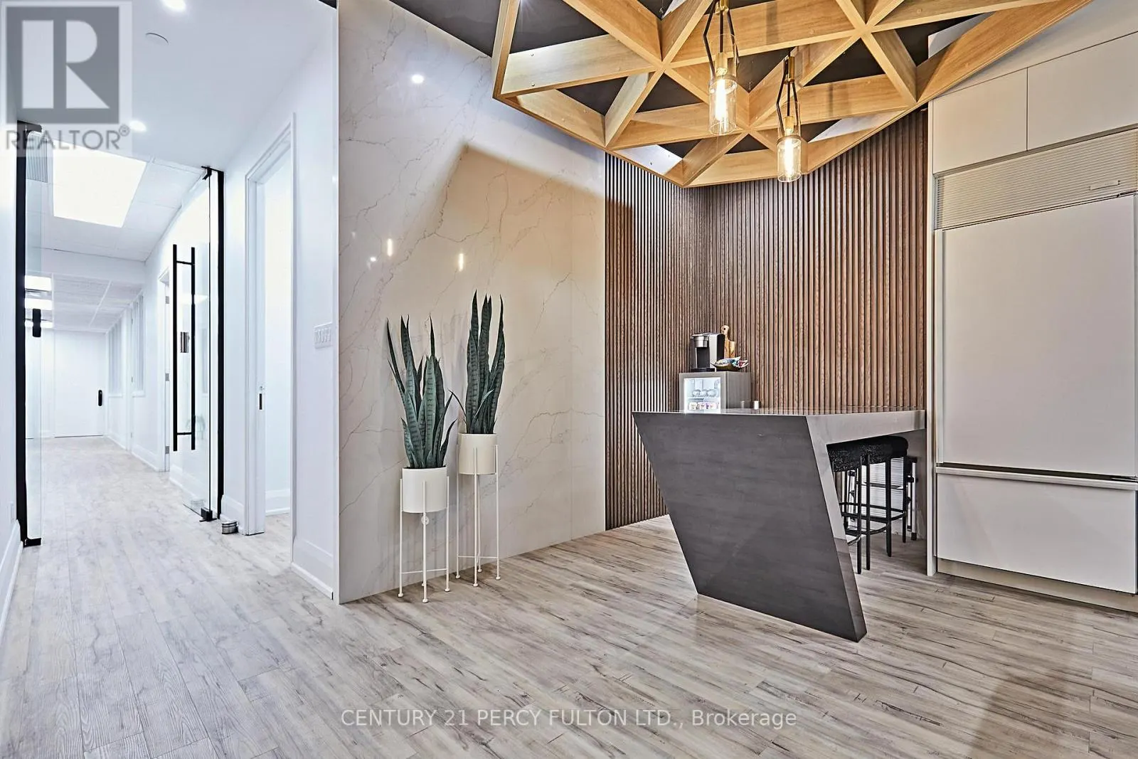 112 - OFFICE A - 50 RICHMOND STREET E