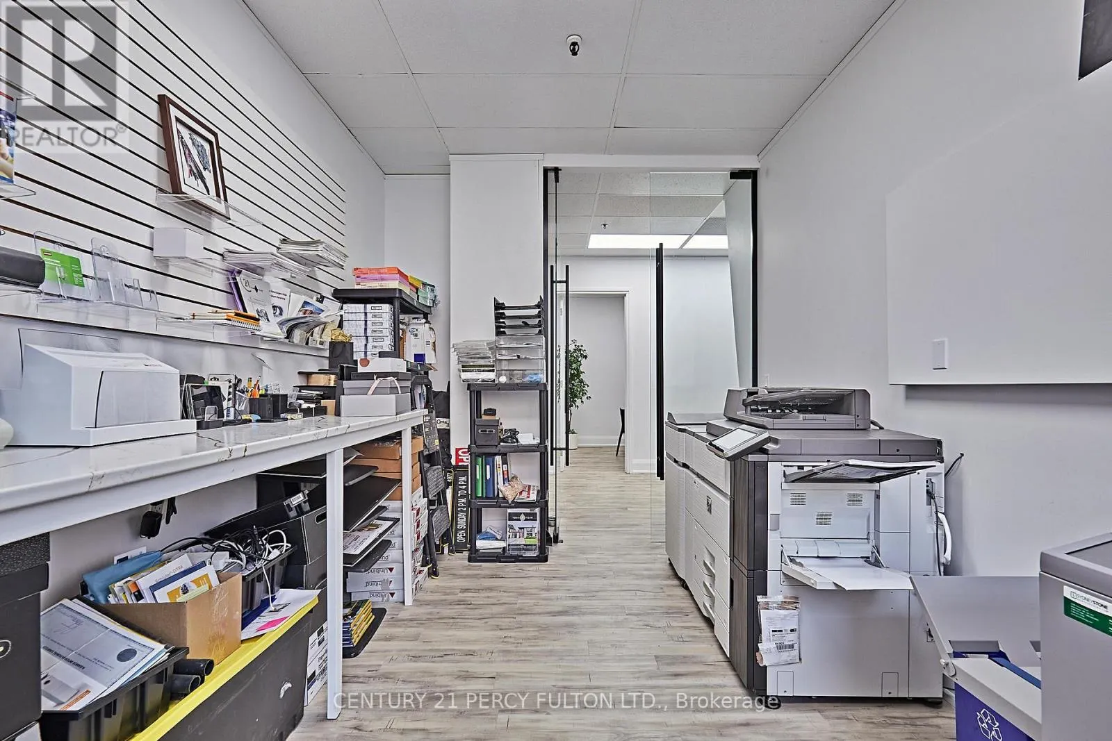 112 - OFFICE A - 50 RICHMOND STREET E