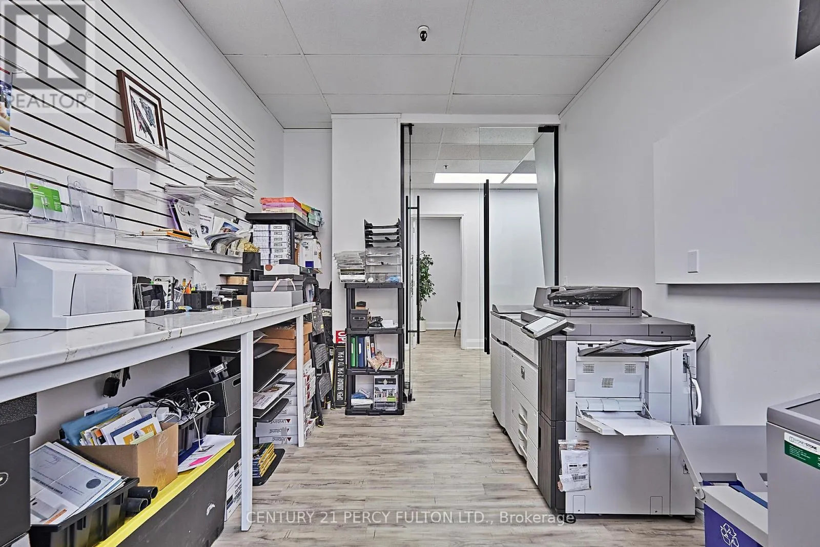 112 - OFFICE C - 50 RICHMOND STREET E