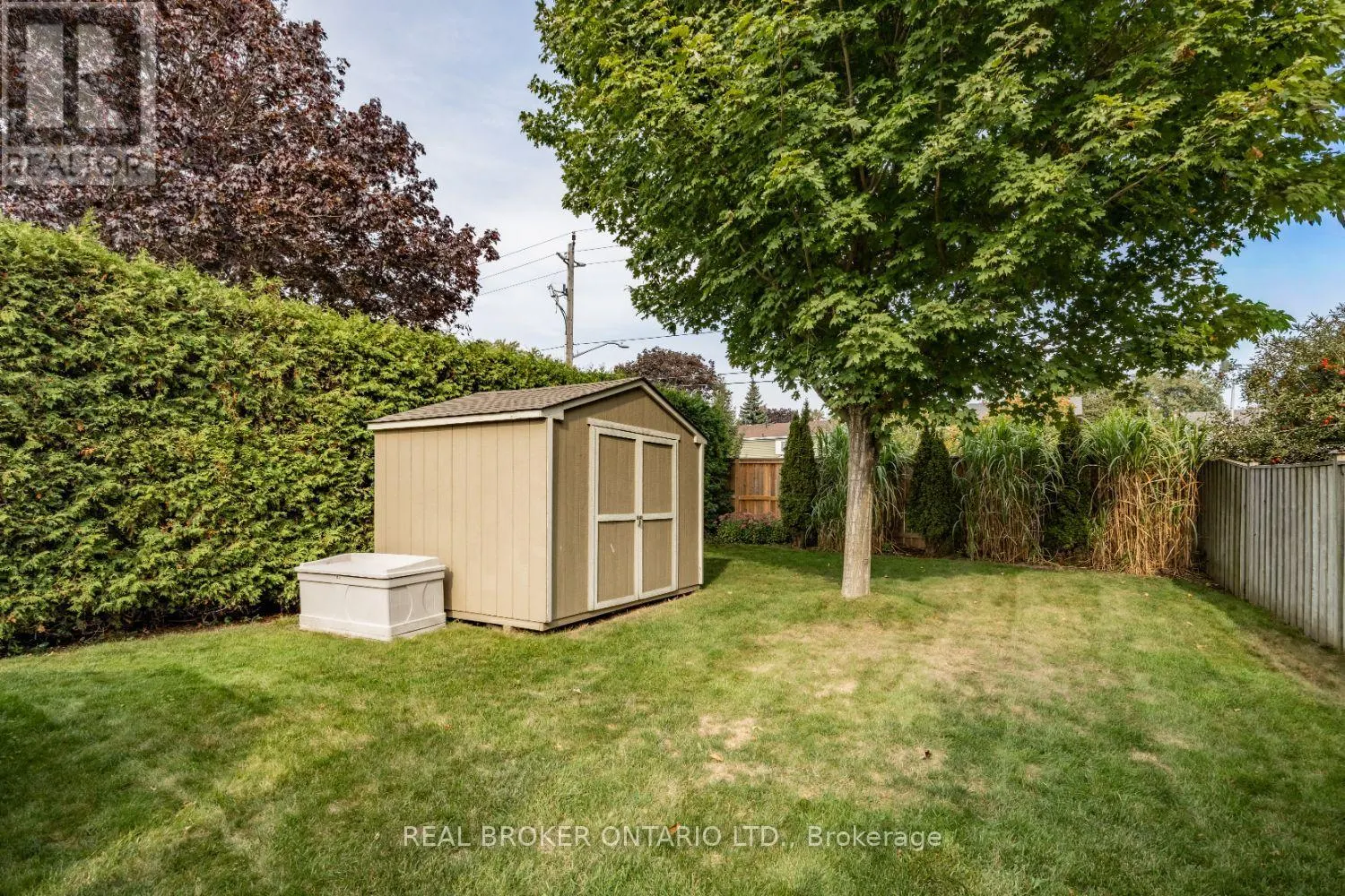 5 WALBRIDGE COURT