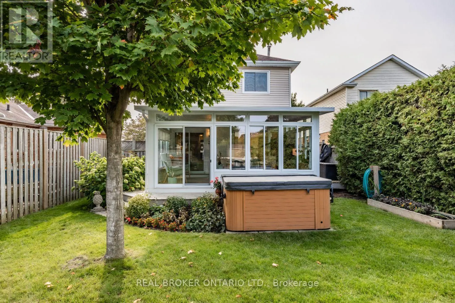 5 WALBRIDGE COURT