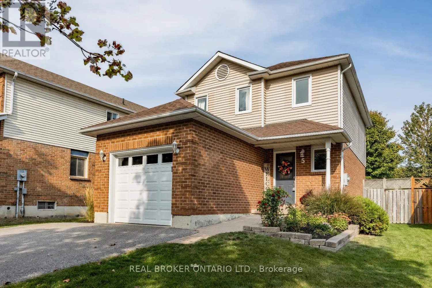5 WALBRIDGE COURT