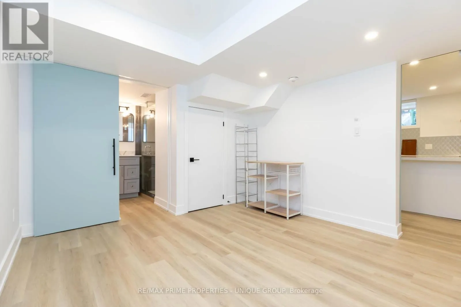 15 ANNDALE ROAD