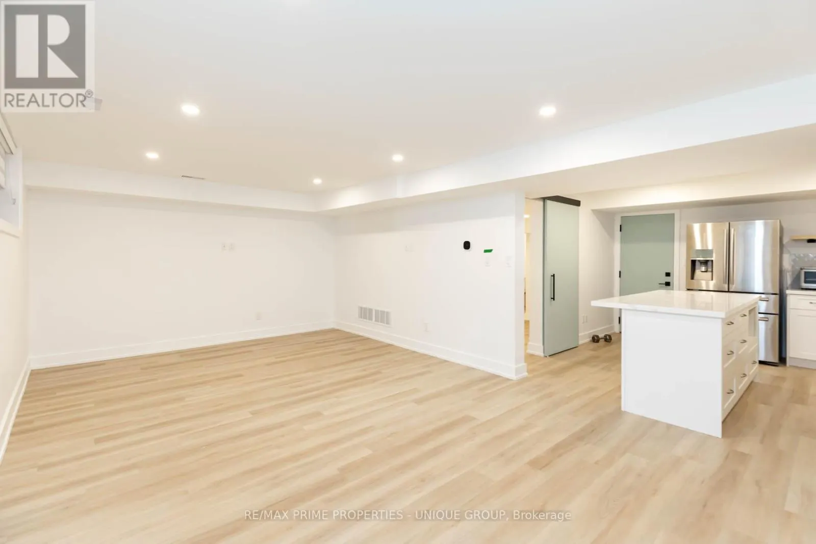 15 ANNDALE ROAD