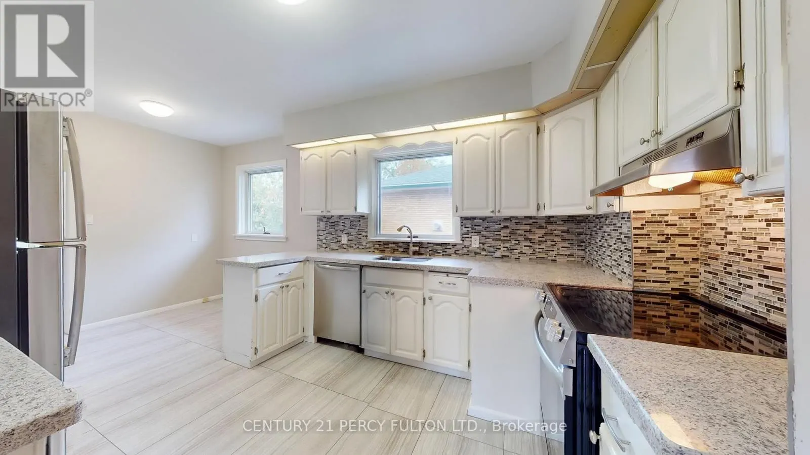 27 GRASSINGTON CRESCENT
