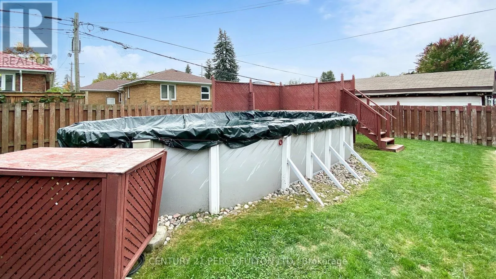 27 GRASSINGTON CRESCENT