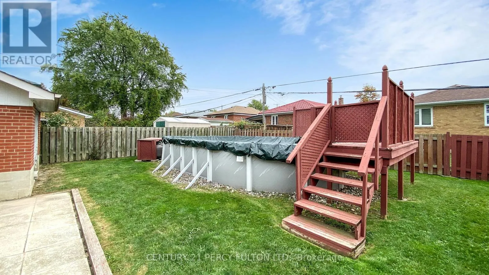 27 GRASSINGTON CRESCENT