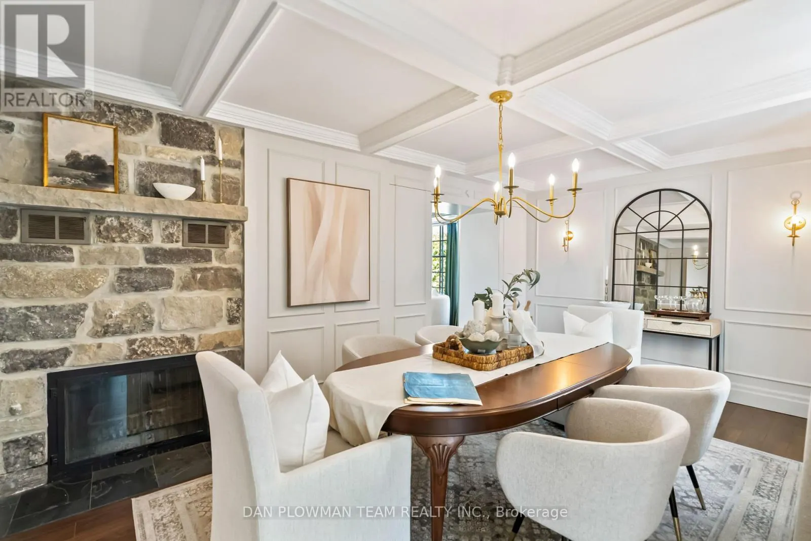 15 CONCESSION STREET E