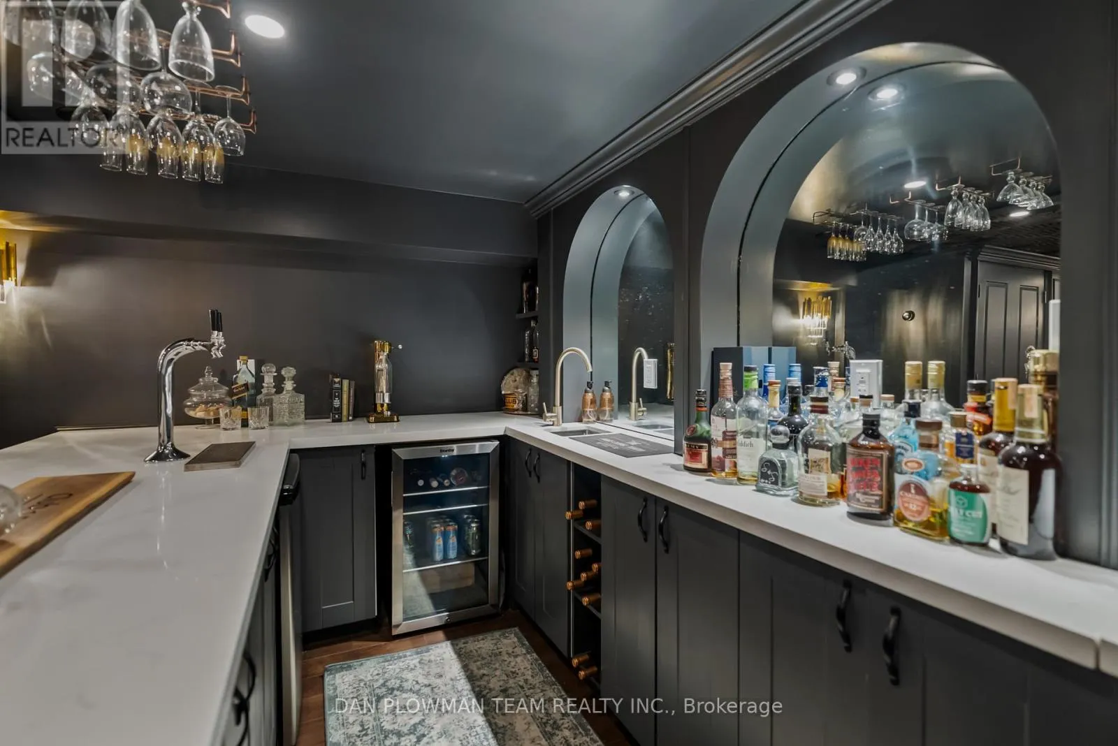 15 CONCESSION STREET E
