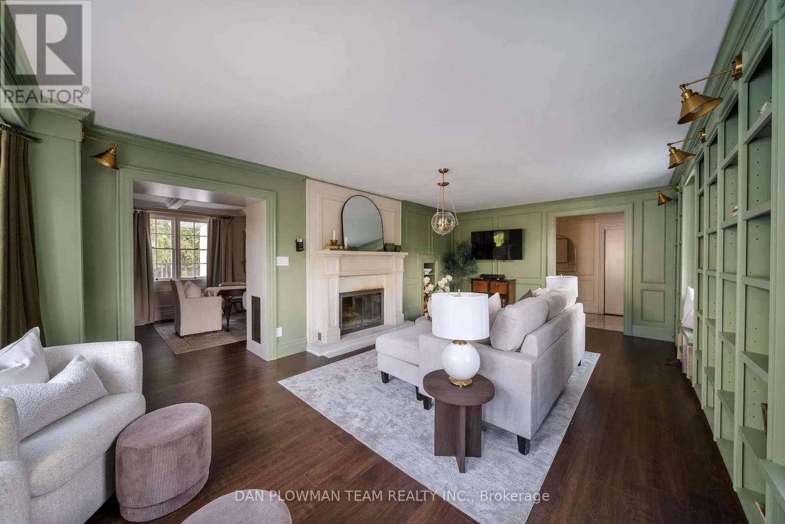 15 CONCESSION STREET E