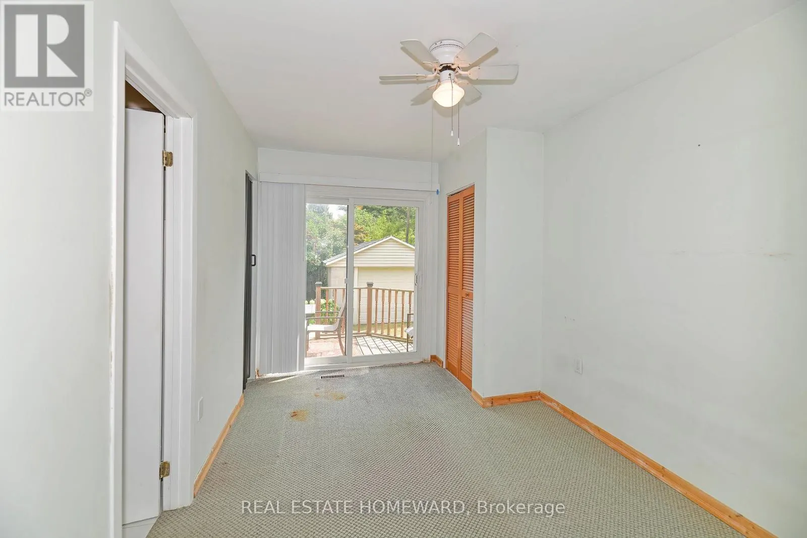 295 CHISHOLM AVENUE