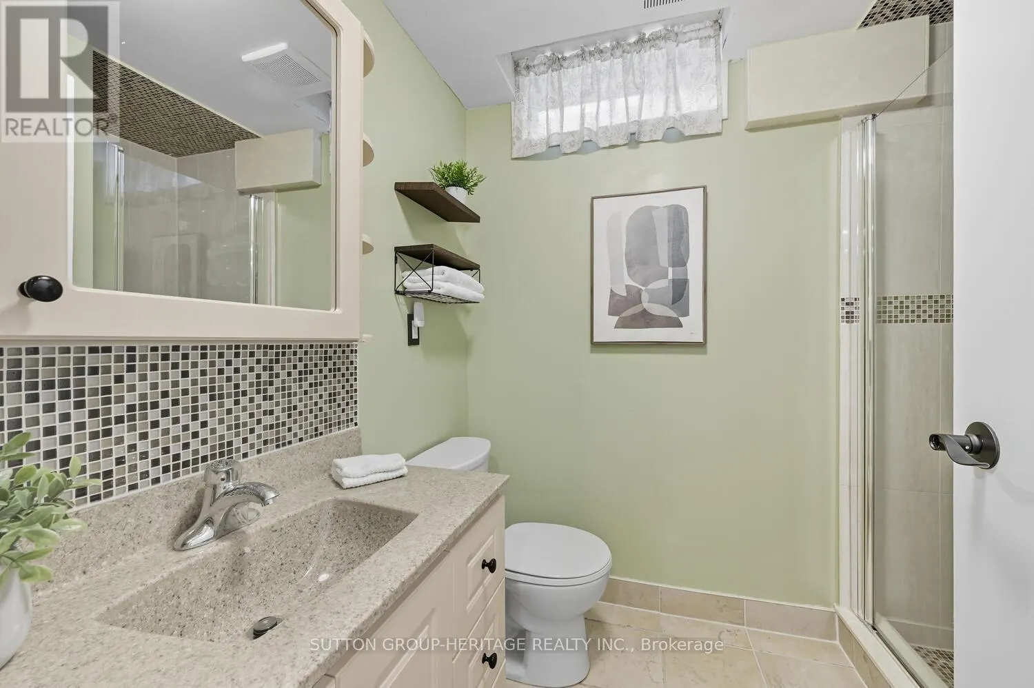 23 SWANSTON CRESCENT