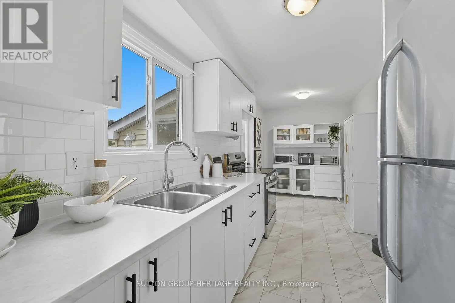 23 SWANSTON CRESCENT
