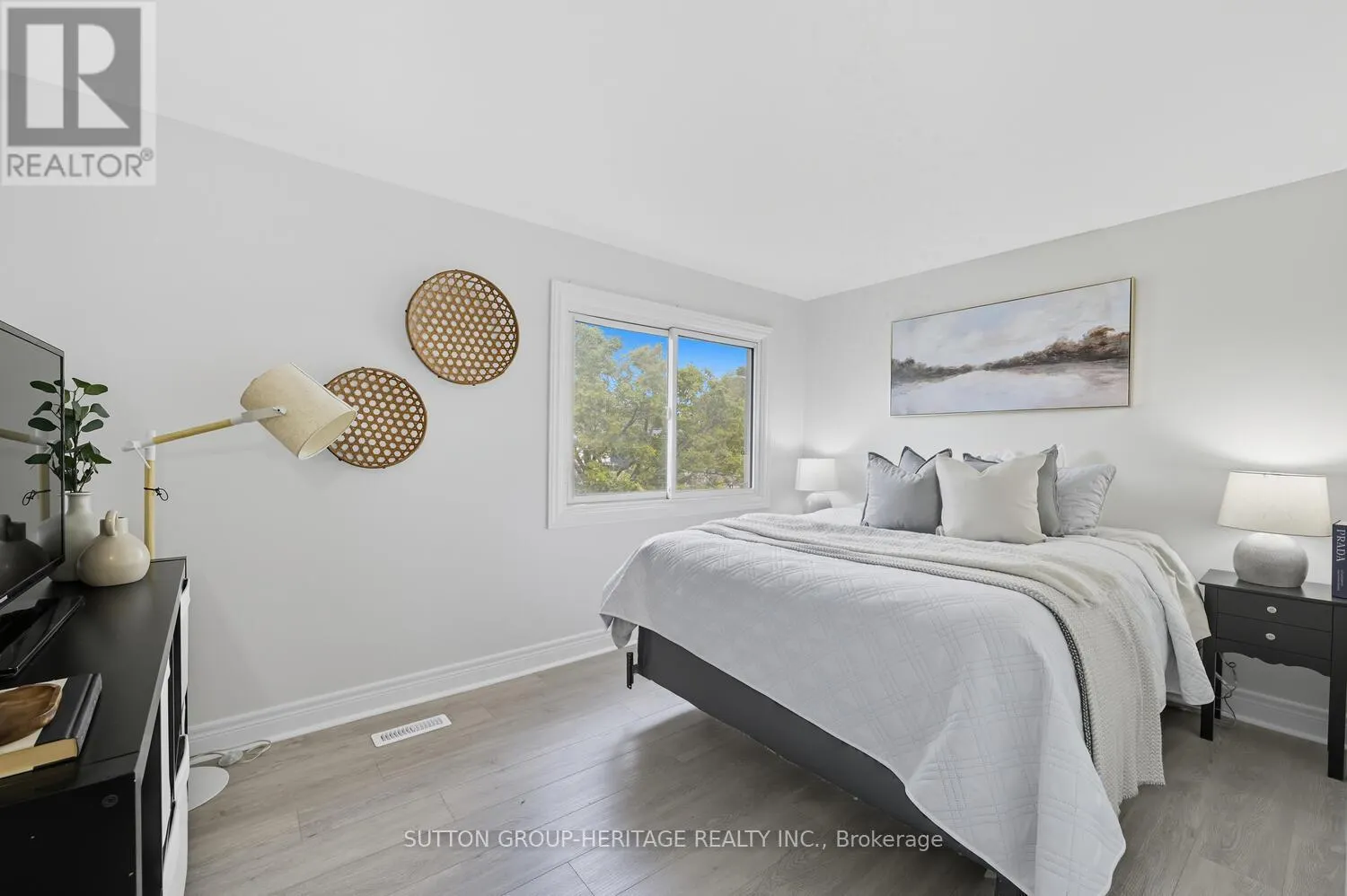 23 SWANSTON CRESCENT