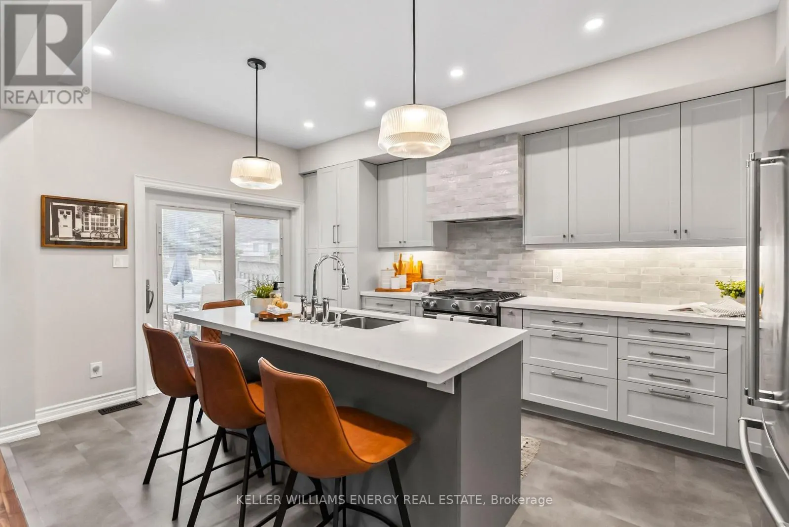 29 MELODY DRIVE